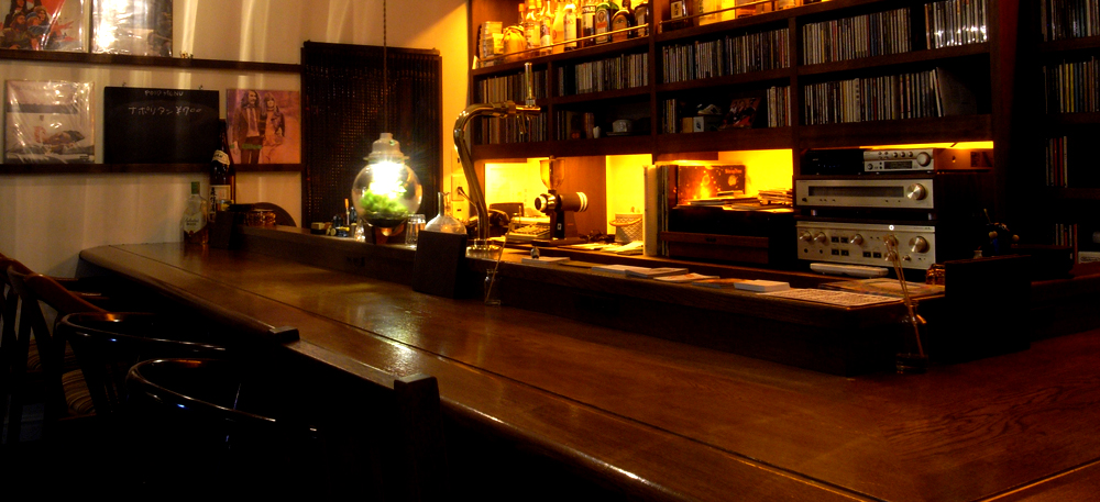 カフェ&バー マッチング・モウル　cafe&bar MATCHING MOLE